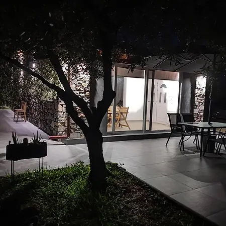 Konstantinos Luxury Living Dom wakacyjny *