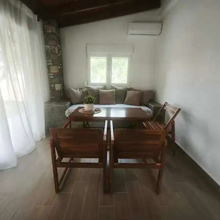 Konstantinos Luxury Living *