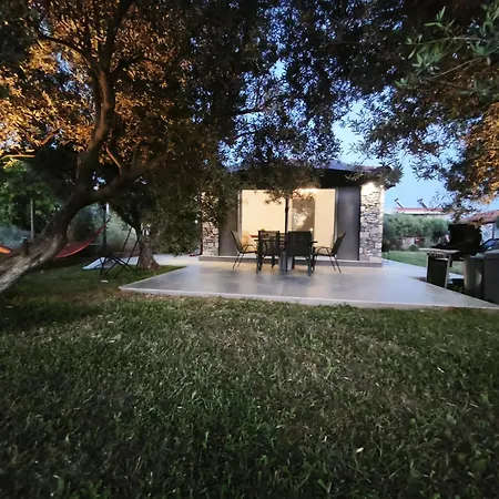 Konstantinos Luxury Living Feriehus Ofrínion