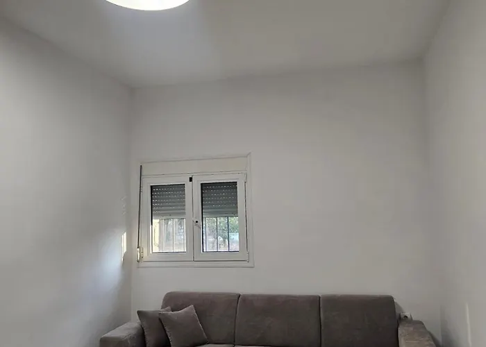 Konstantinos Luxury Living Ofrínion